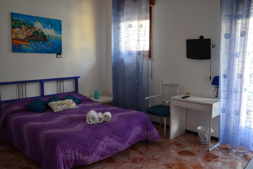 A Due Passi Da Erice B&B Phòng bức ảnh