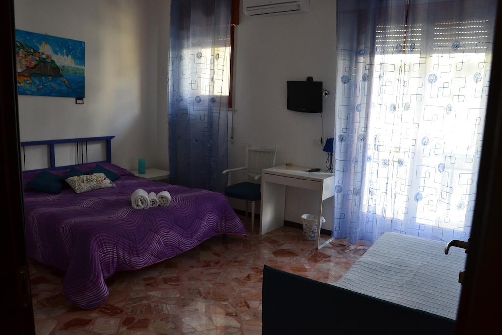 A Due Passi Da Erice B&B Ngoại thất bức ảnh